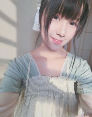 sao货撅起你的贱屁股来视频_BD高清迅雷在线观看