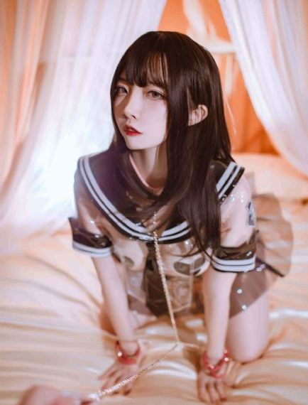 半夜睡觉被自己的男朋友吓到_1080P电影全集观看